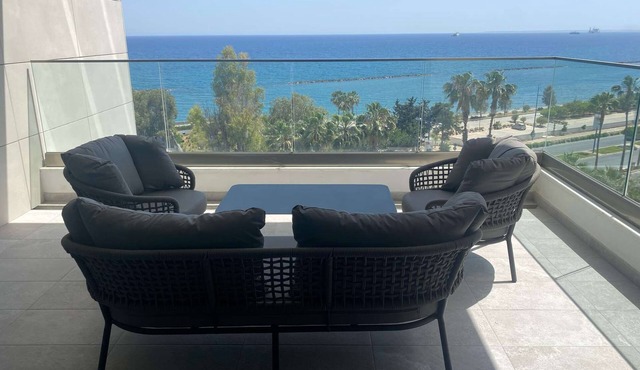 The Address - Seaview Luxury 2 Bedroom Apartment in Limassol