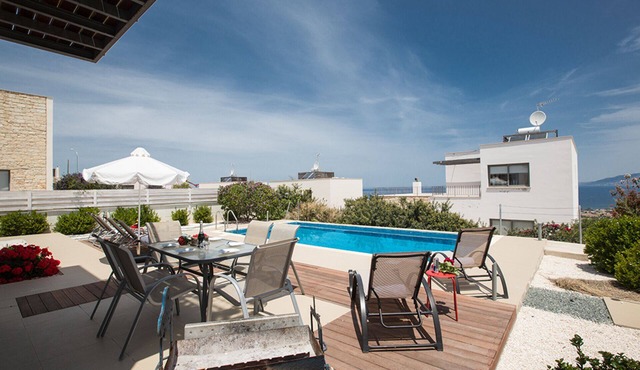 The Complete Guide to Renting Your Exclusive Holiday Villa with Private Pool and Close to the Beach in Paphos