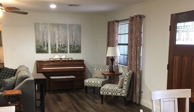 The Riley Place - The perfect Dripping Springs getaway in Dripping Springs