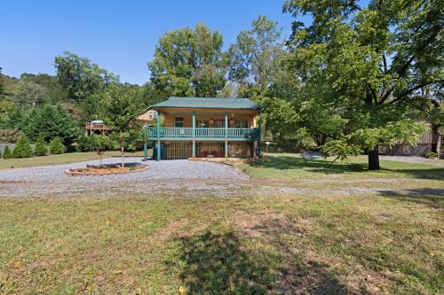 The River House in Sylva