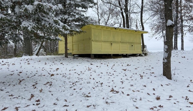 TOTAL ECLIPSE APRIL 8, Cabin on 40 Acres, Two RV Power Spots, Lake! in Prairie du Rocher