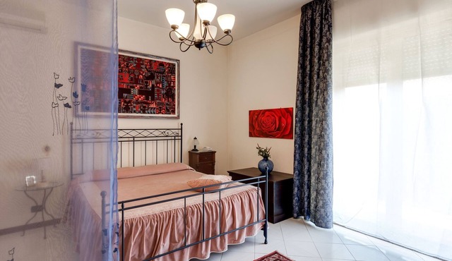 Villa Dàhala 6 places, 2 wc 3 minutes from A18 and 15 from Taormina, sea and ETNA in Santa Venerina