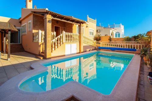Villa Deva 20 in Torrevieja