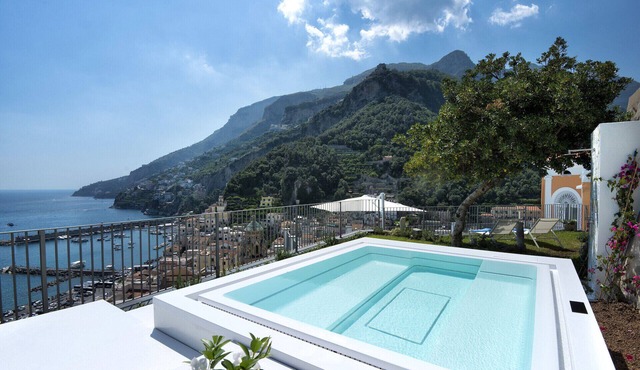 Villa limoncello splendid luxury villa for 8 people in Amalfi