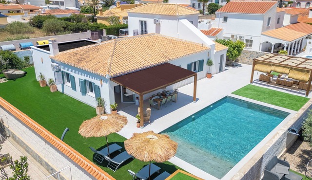 VILLA MI LOLA. A dream Mediterranean Villa for your best vacations.