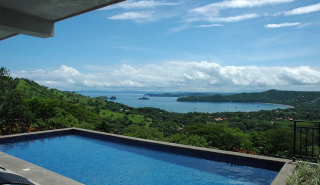 Villa Santaluz - Magnificent Ocean View Villa in Coco