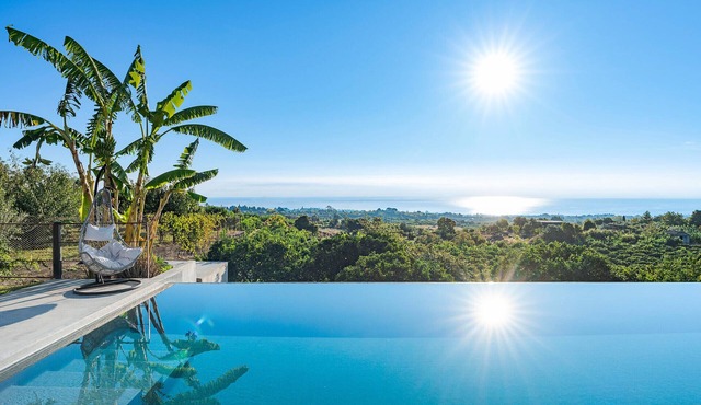 Villa with pool and breathtaking view - DiCasaInSicilia in Santa Venerina