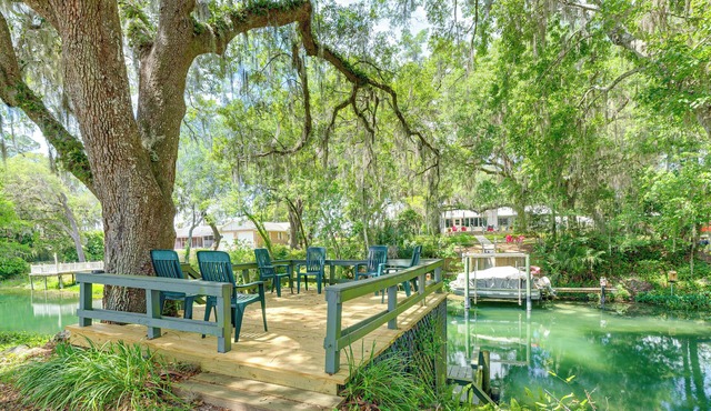 Waterfront Deck & Private Dock! Rainbow River Home in Dunnellon