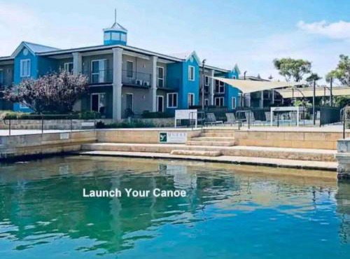 Waterfront Hideaway with Pool, Spa & BBQ Area jetty available in Mandurah
