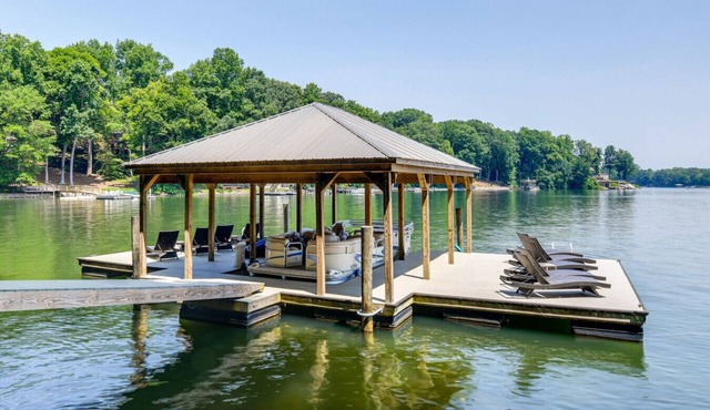 Waterfront w/Dock | Boat | Kayaks | Gym | Pets OK in Sherrills Ford