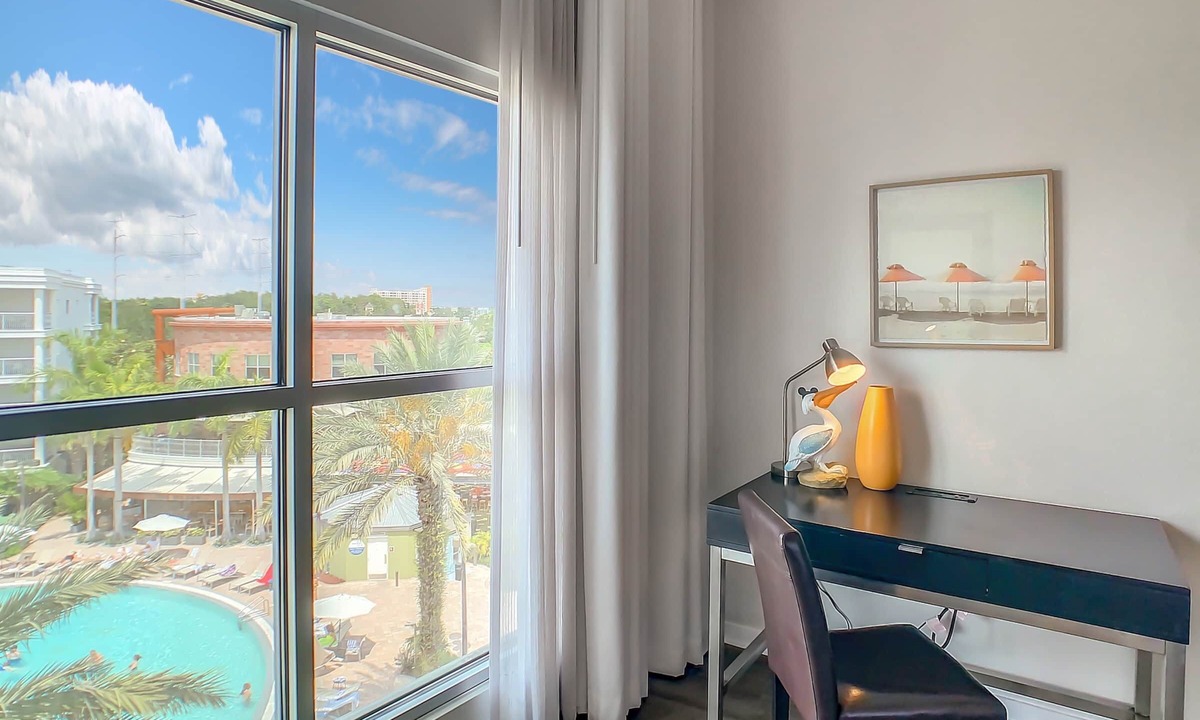 Celebration Hotel | Pet friendly in Orlando area near ESPN Center