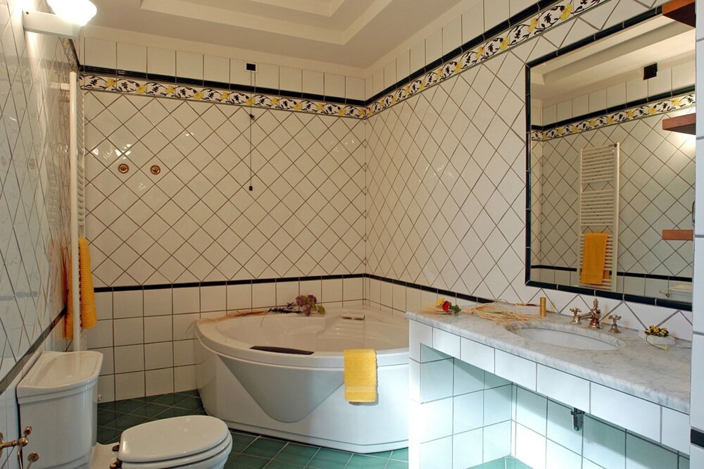 Photo of Bathroom in Montaione