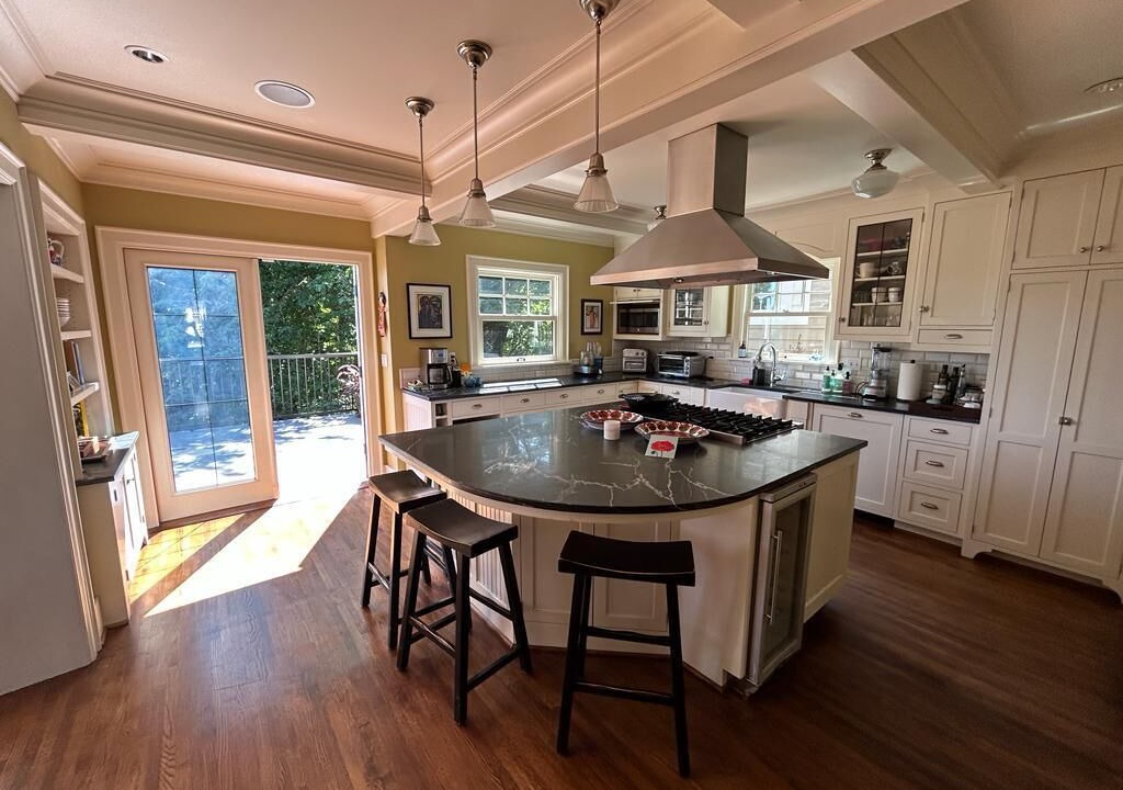 Photo of Kitchen in East Queen Anne