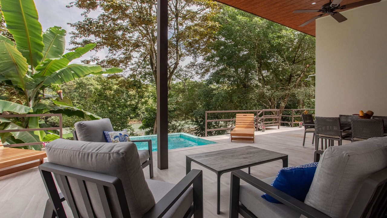 Photo of Patio Balcony in Dominical