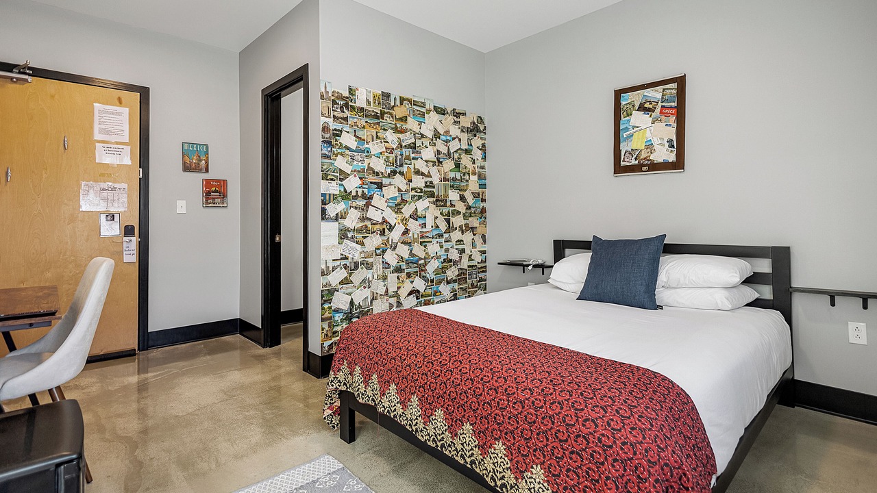 Photo of Bedroom in Pacific
