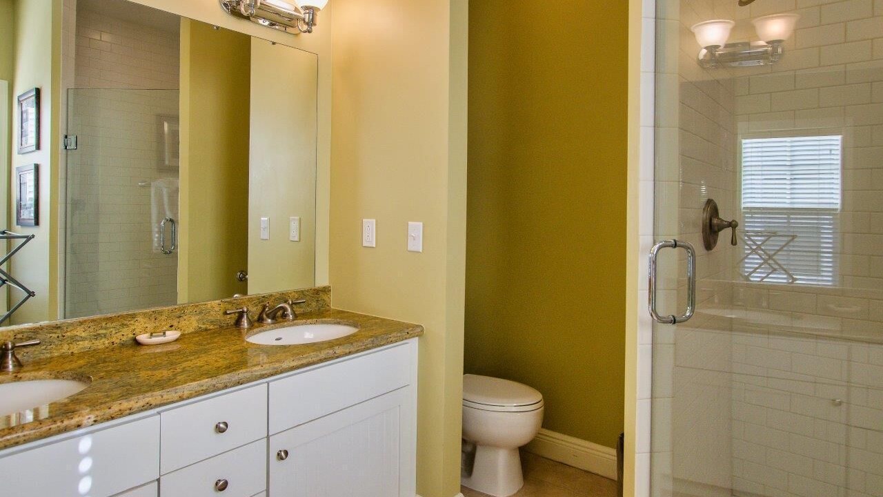 Photo of Bathroom in Islamorada