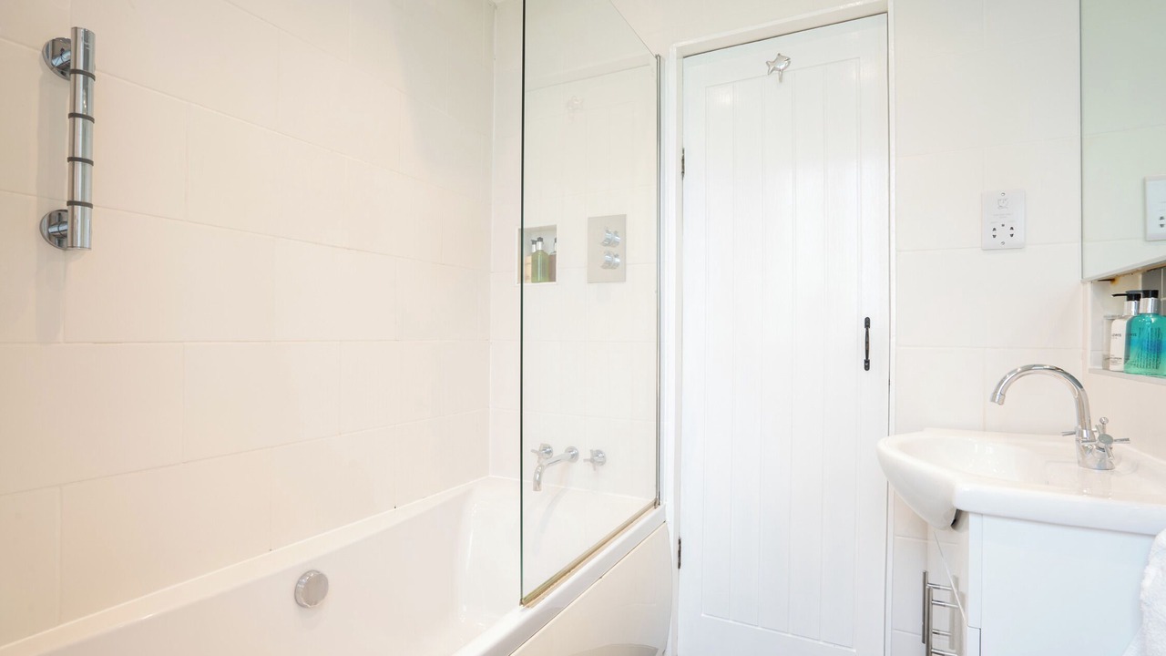 Photo of Bathroom in Baslow
