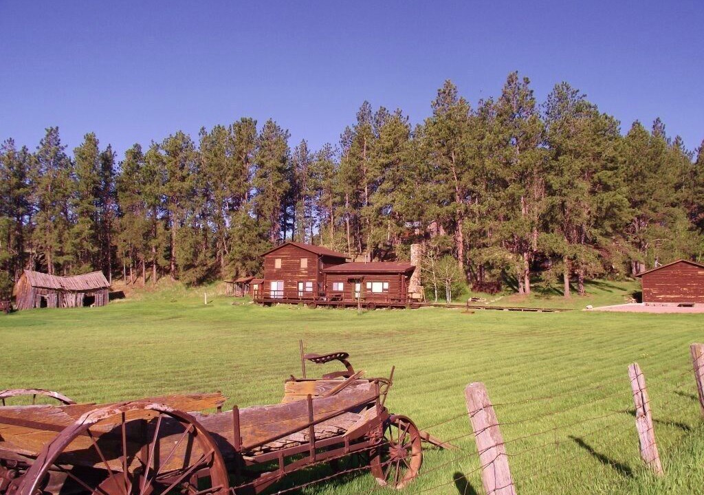 Photo of Others in Custer