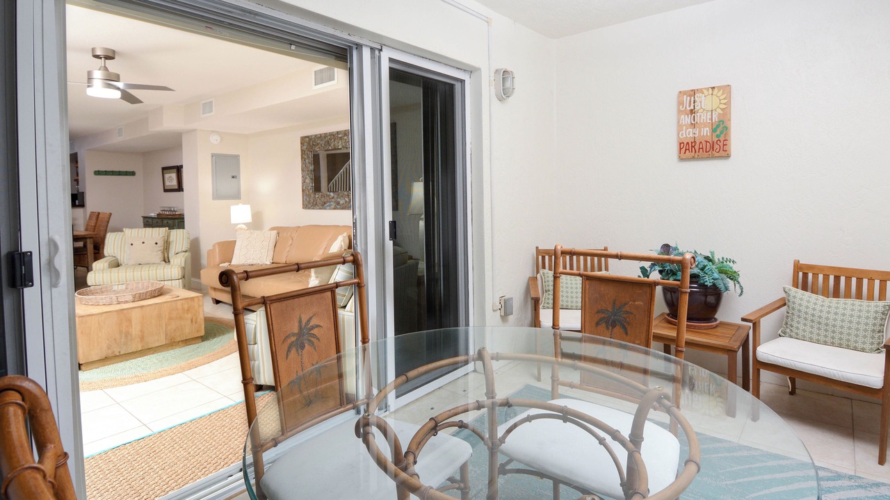 Photo of Patio Balcony in Rock Harbor