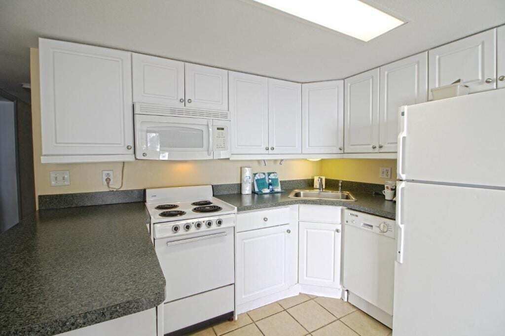 Photo of Kitchen in Ocean Drive