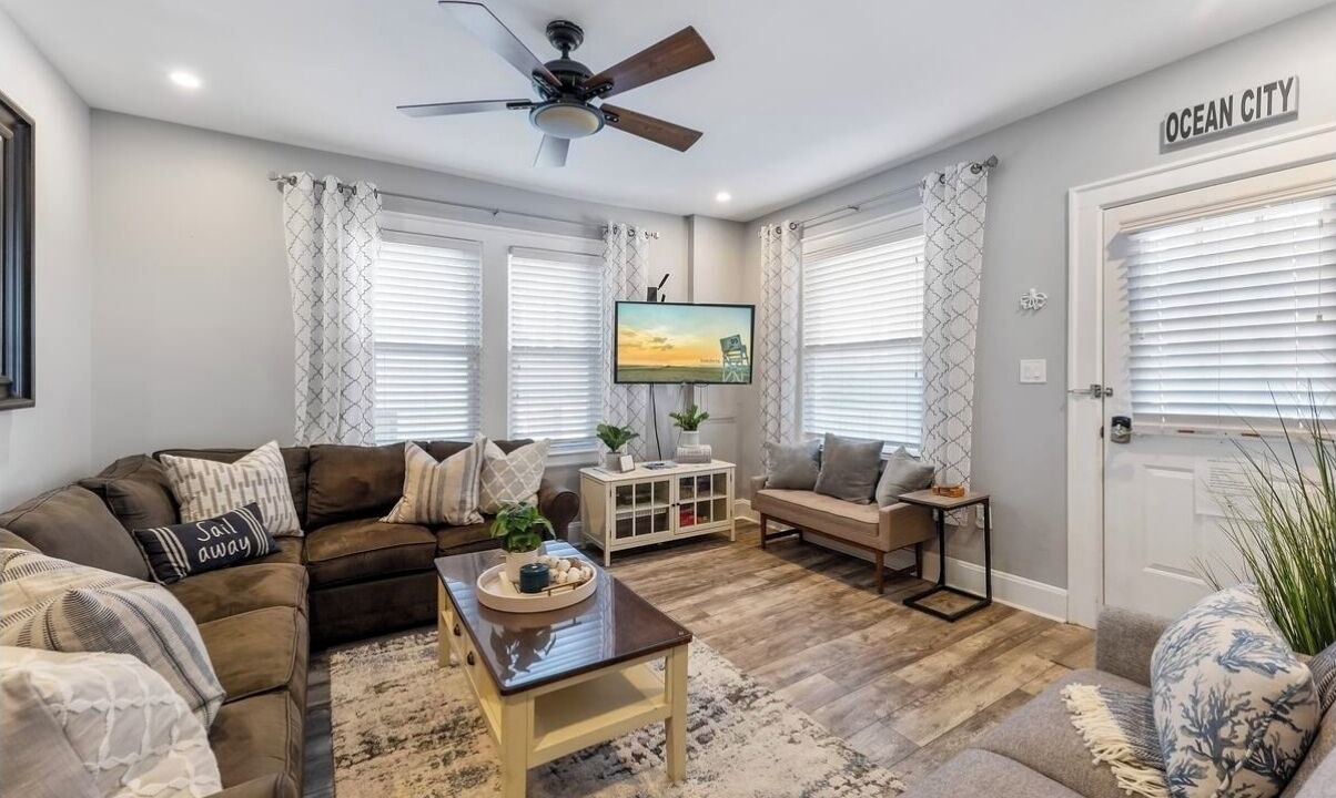 Photo of Livingroom in North End