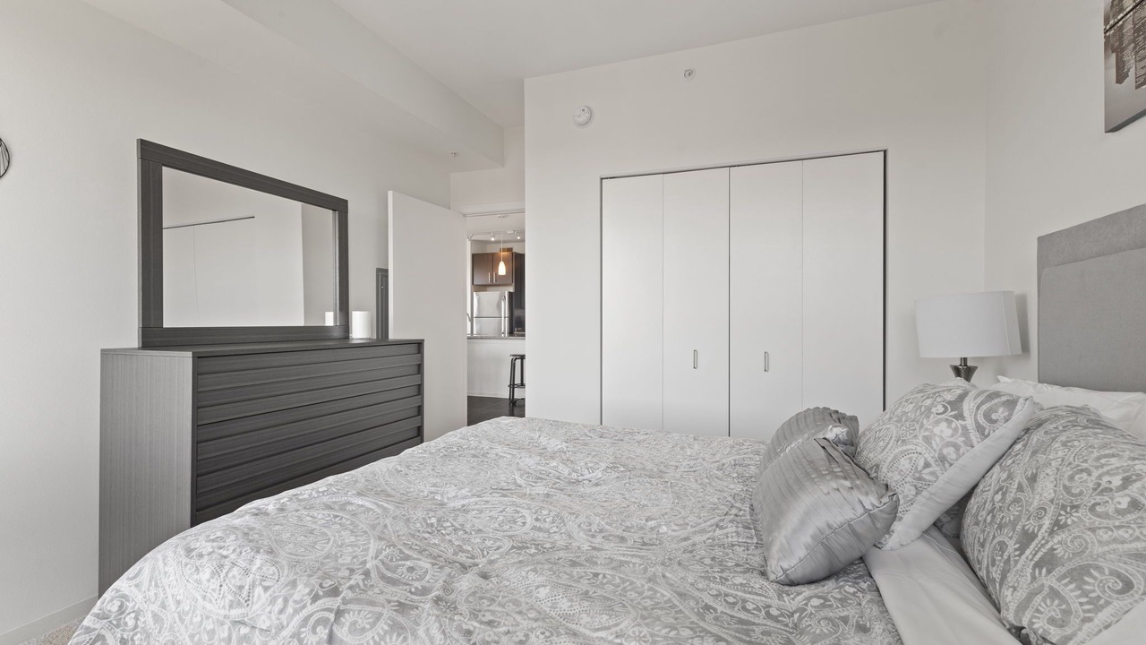 Photo of Bedroom in Evanston