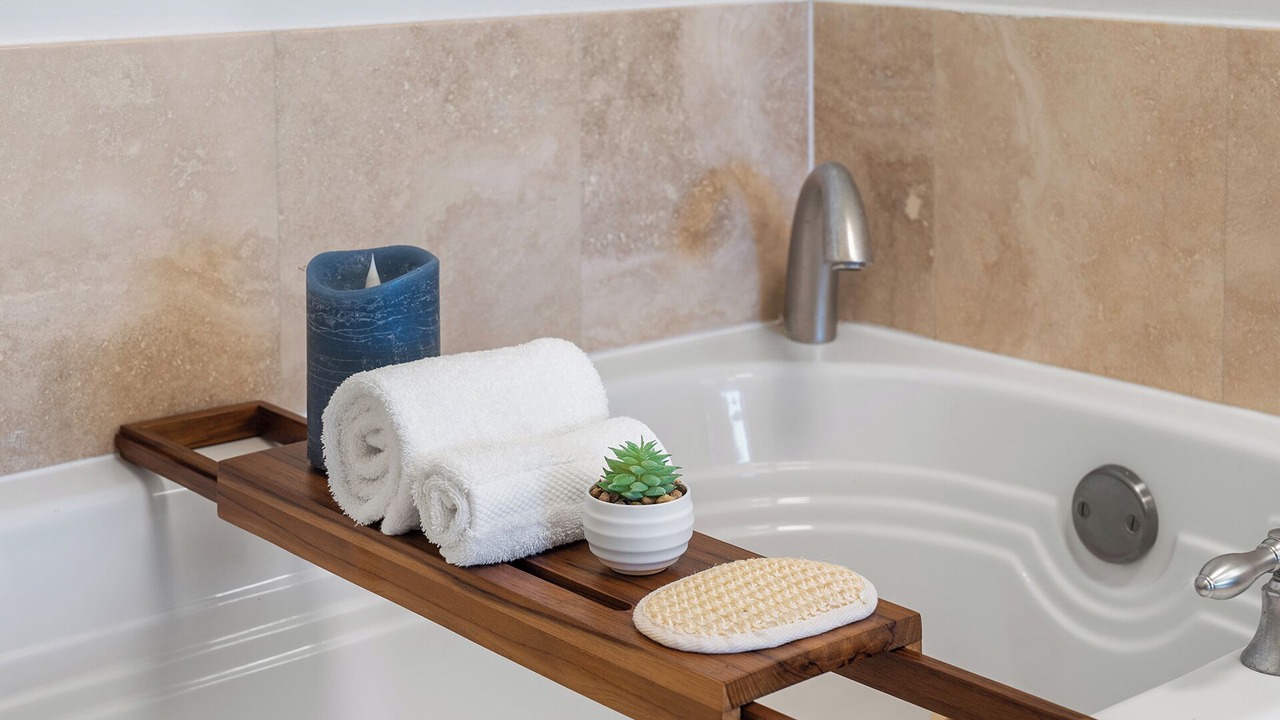 Photo of Bathroom in Mid Beach