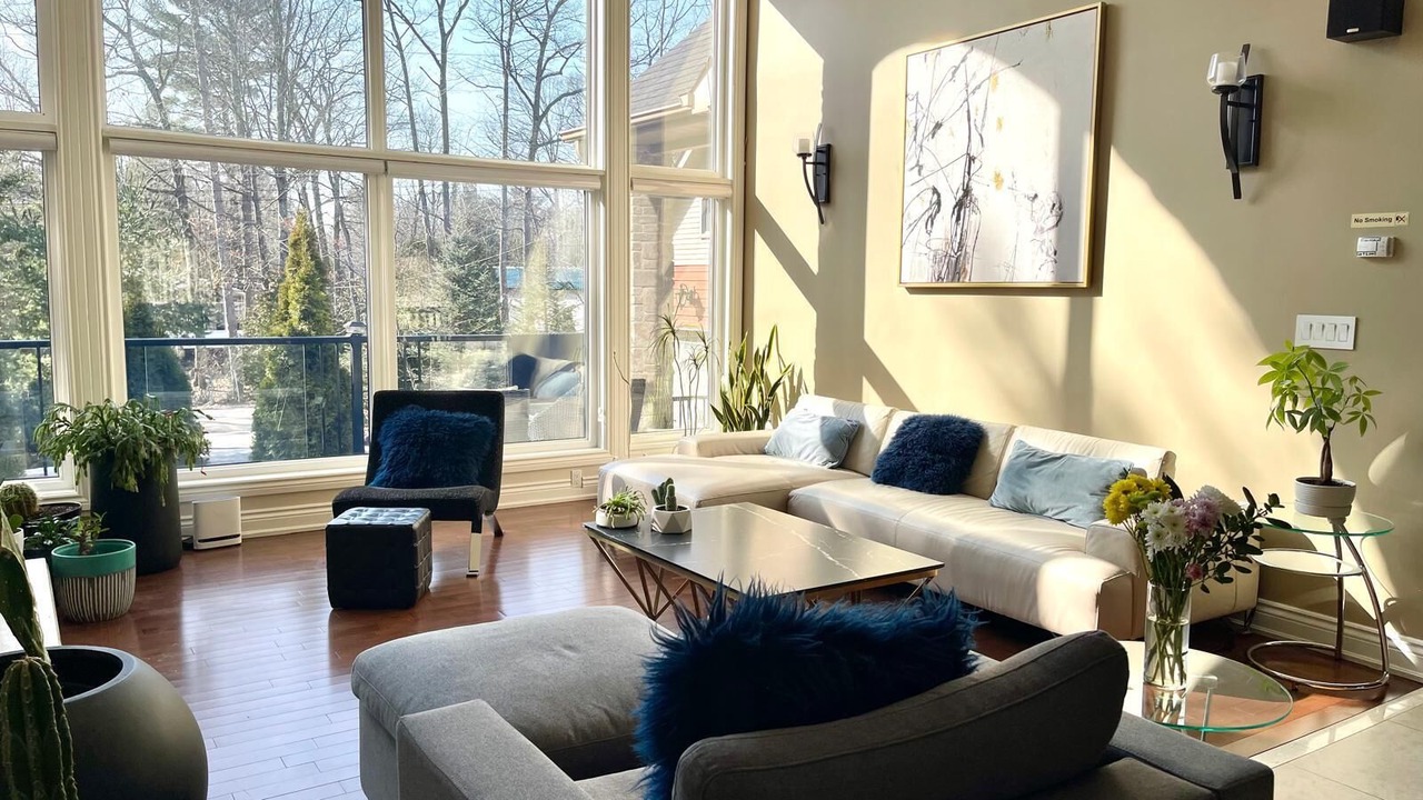 Photo of Livingroom in Tiny
