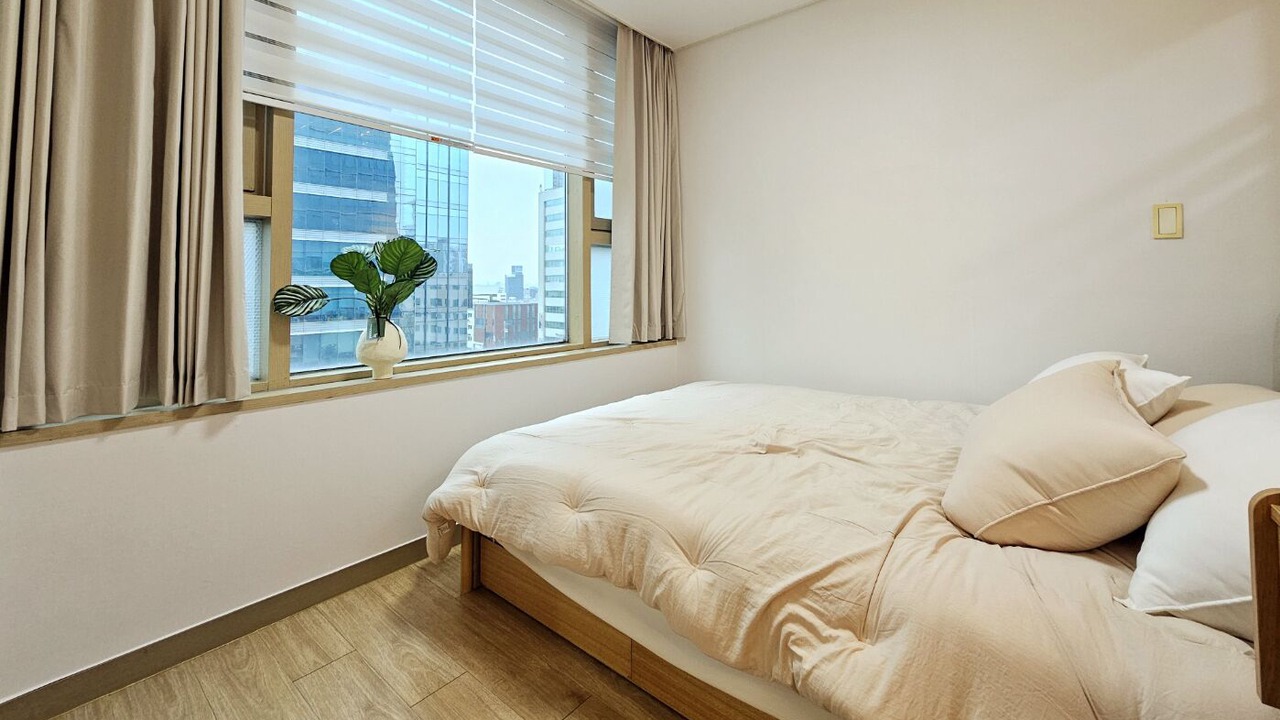 Photo of Bedroom in Nonhyeon-dong