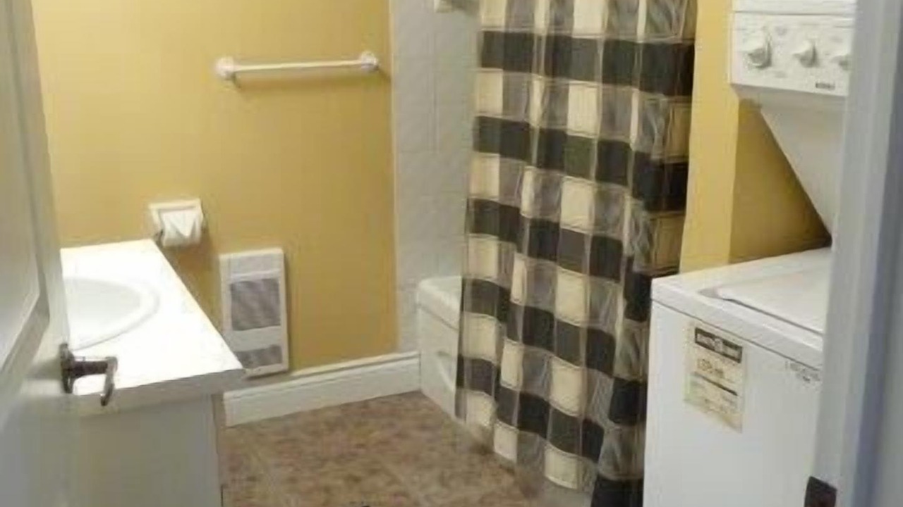 Photo of Bathroom in Magog