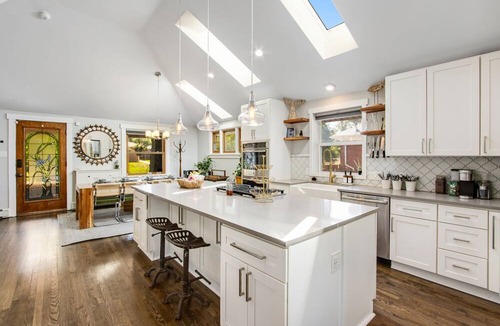 Berkeley House | ☀Find Your Bliss in Denver: Where Sunshine Meets Serenity☀