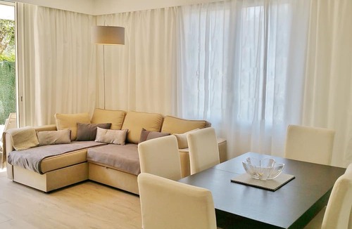 Golfe Juan Apartment | Le Golfe 1 - Seaside, 2BR, AC Wifi, Parking, Terrace. Ideal for families !