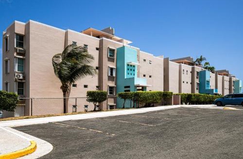 Emajagua House | Walk to the Beach! Quiet Resort Retreat in Maunabo