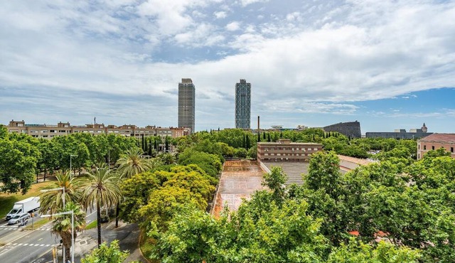 By Barcelona’s most luxurious shoreline, in the former Olympic Village, a 5 room private penthouse in Barcelona