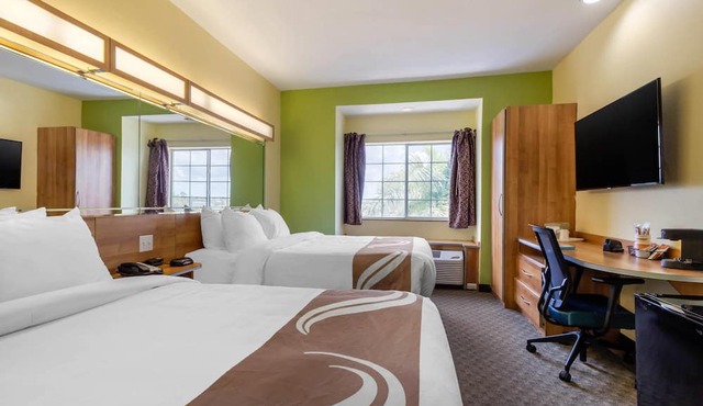 Quality Inn & Suites Lehigh Acres Fort Myers in Lehigh Acres