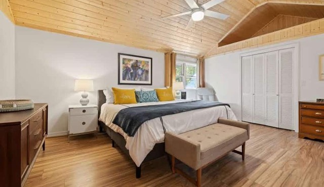 Spacious 4BR Compound w 2 Cottages Near Trails