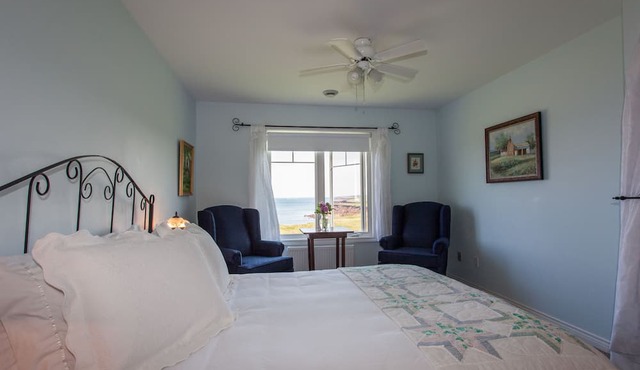 Johnson Shore Inn in Rock Barra