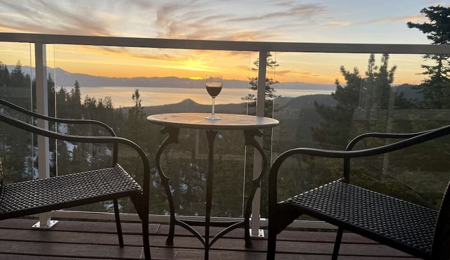 Stunning Tahoe View Condo - A Haven Near Heavenly! in Stateline