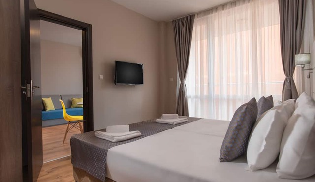 Marina Beach Apartments