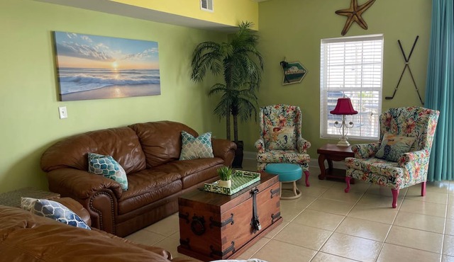 Bubbles Up. Ocean View Corner Unit in Coconut Grove. North Myrtle Beach, SC in North Myrtle Beach
