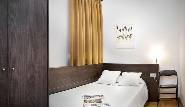 CLASSBEDROOM SAGRADA FAMILIA APARTMENT in Barcelona