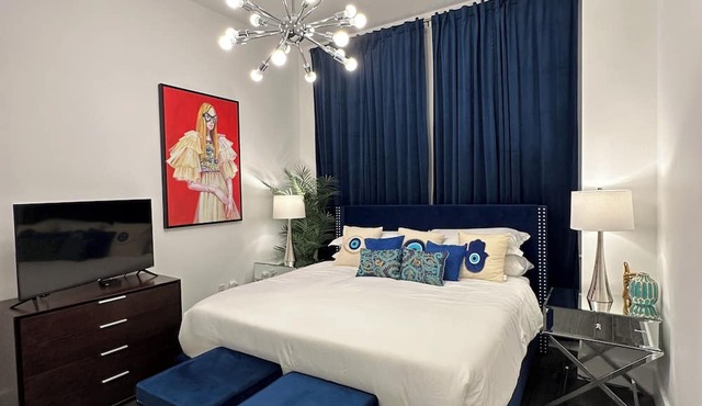 Location! Location! Location! “Happy Chic” 3BR/2BA modern condo near Bourbon! in New Orleans